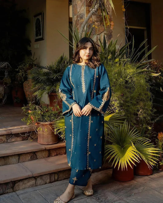 2 Pcs Women's Unstitched Embroidered Suit?