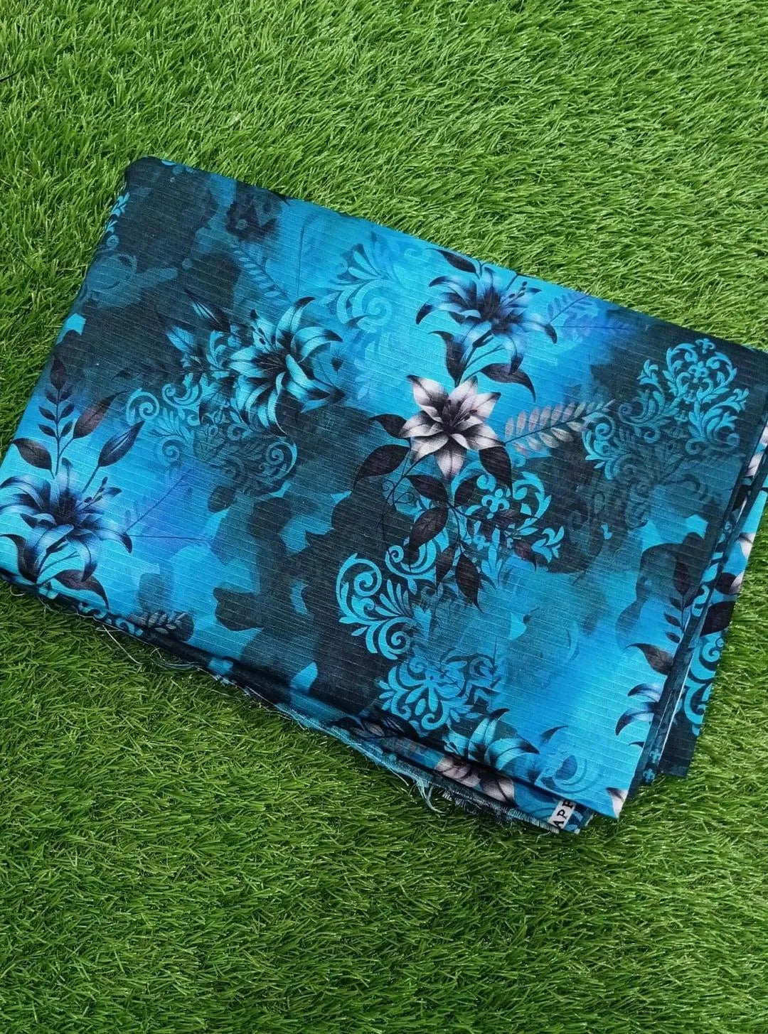 2 Pcs Women's Unstitched Printed Suit....?