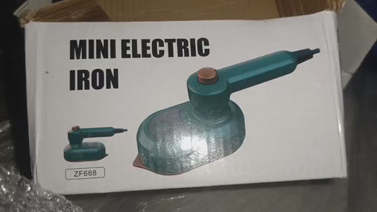 Professional Steam Iron for Clothes, Portable Mini Iron Machine....?